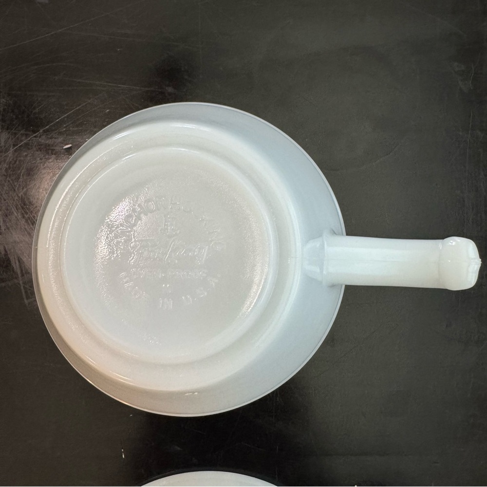 Set of 4 Vintage Anchor Hocking Fire King Milk Glass White Bowls With Handles - Picture 9 of 12